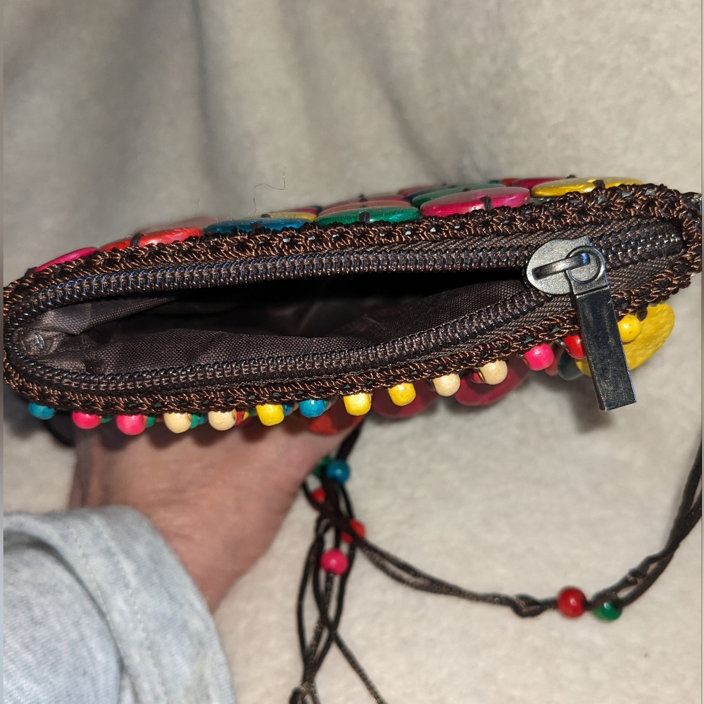Multi-colored Coconut Shell Beaded Crossbody Purse (Small) - Picture 8 of 8